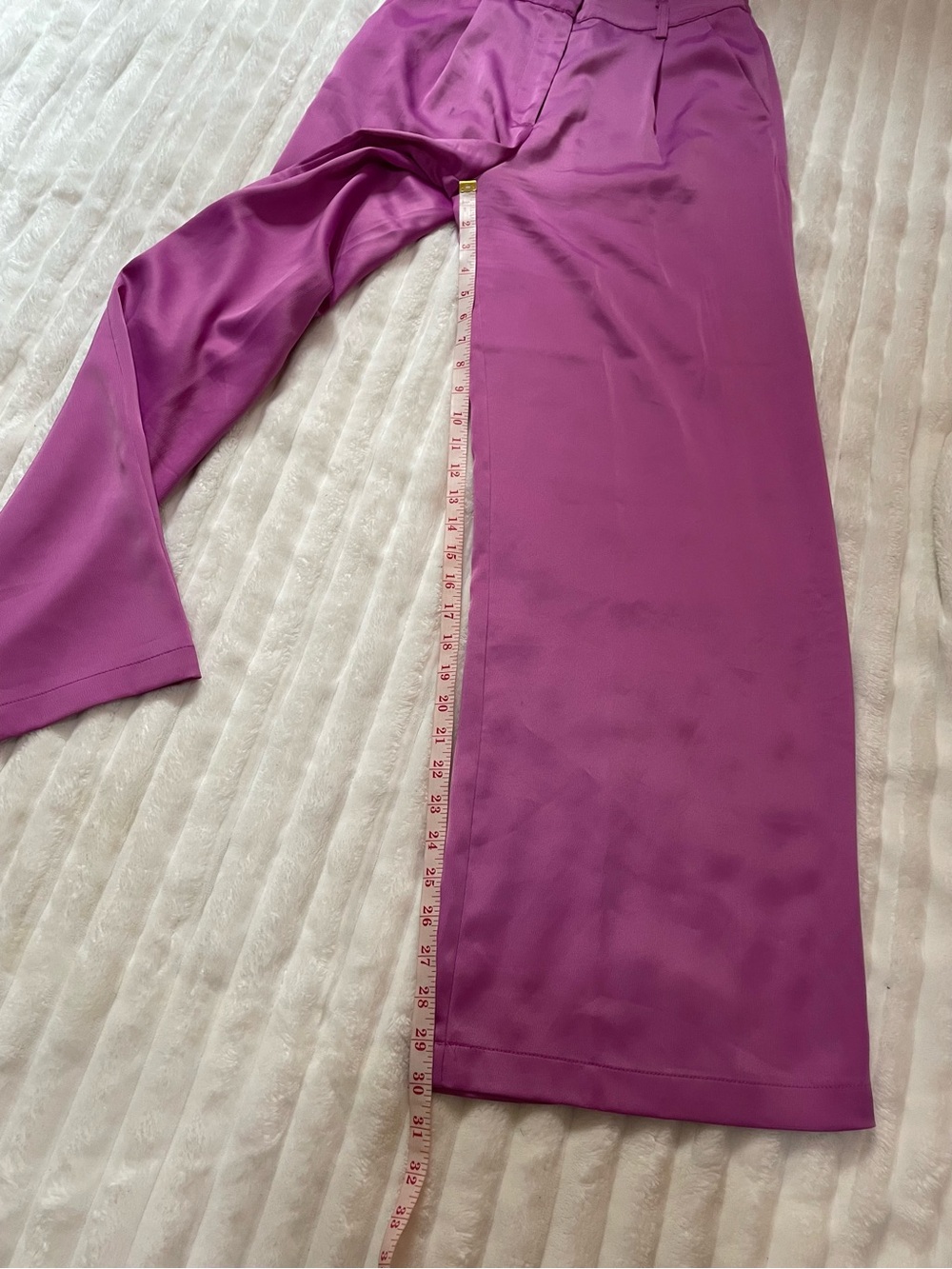 House of Harlow 1960 Wide Leg Satin Pants in Fuchsia - Picture 4 of 14